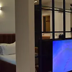 Apartmán Tam Skanderbeg Square Mozart Center No5