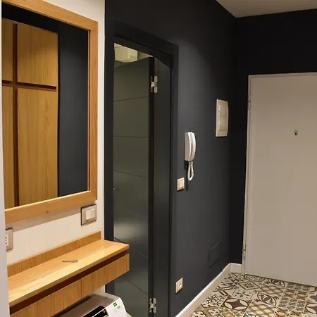 Tam Serviced Mozart Center Apartamento Tirana