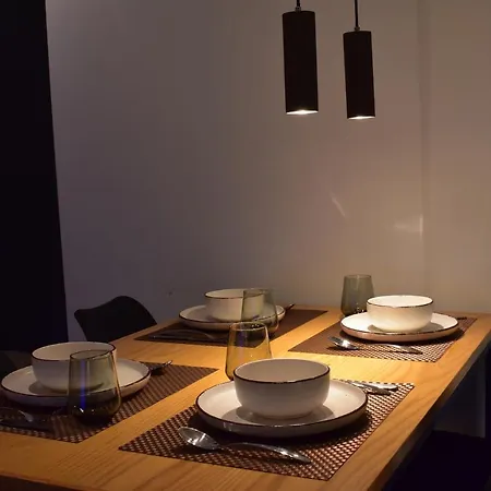 Tam Serviced Mozart Center Apartamento *
