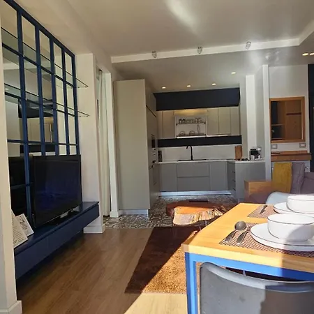 Apartamento Tam Serviced Mozart Center *