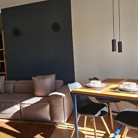 Apartamento Tam Serviced Mozart Center *